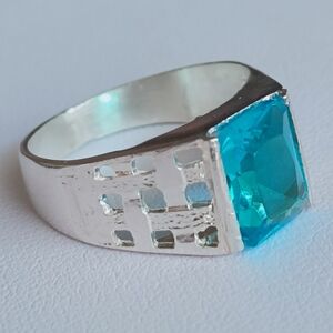 real 925 silver ring stamped size 8 square stone blue emerald unisex